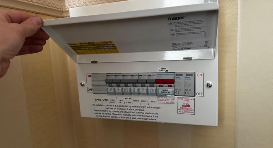 Consumer unit installation